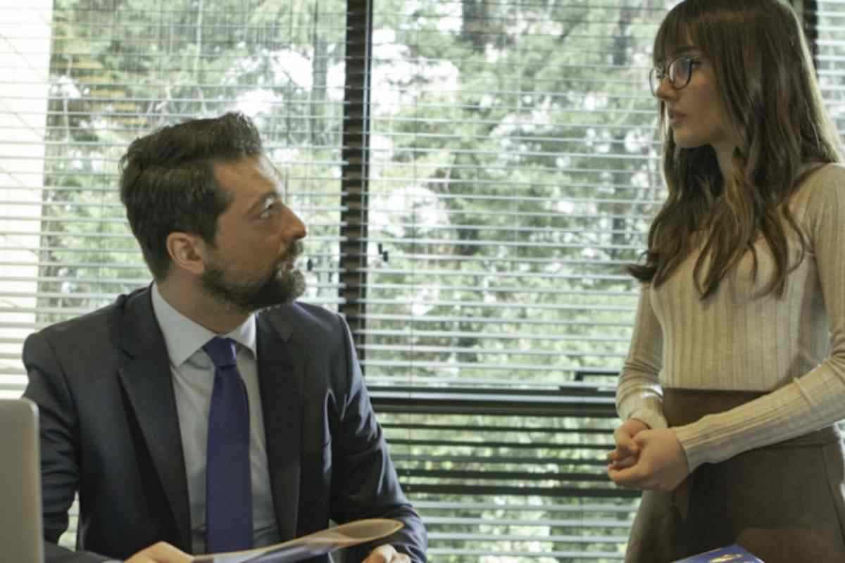 Forbidden Fruit ha conquistato il pubblico italiano grazie a un cast di attori già noti per altre serie di successo. Eda Ece (Yildiz), Şevval Sam