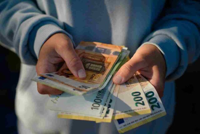 Euro contributi denaro