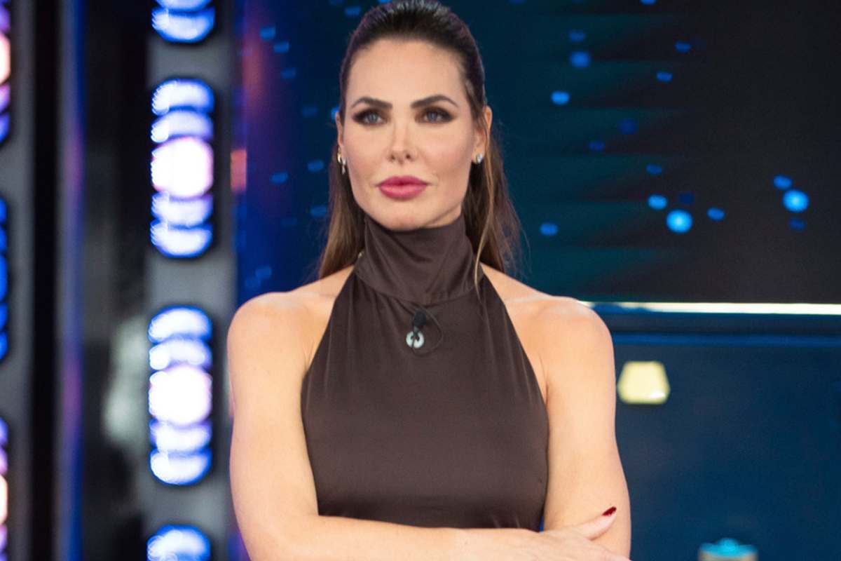 ilary blasi battiti live